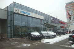 Вывеска Mazda. Автоцентр РОЛЬФ